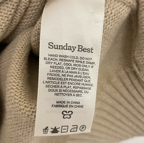 Aritzia Sunday Best Peggy crew neck sweater XS - Picture 6 of 6